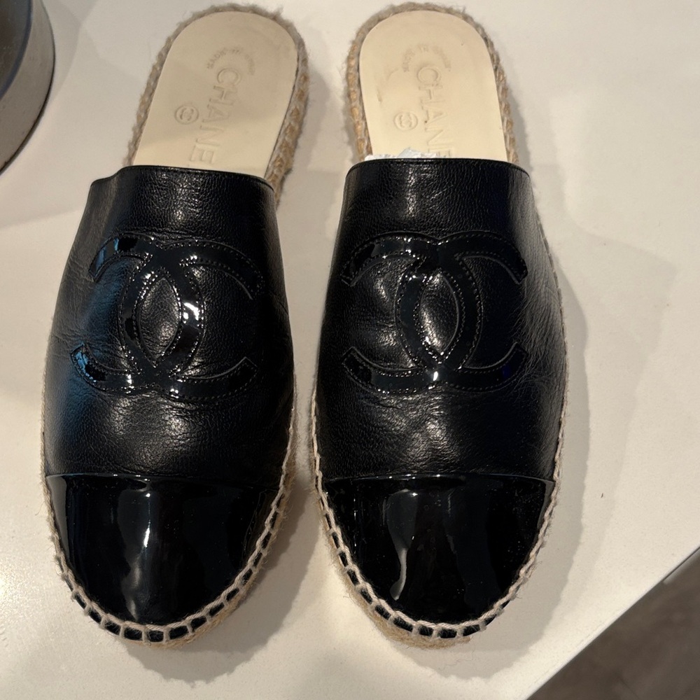 CHANEL Black Espadrille Slides